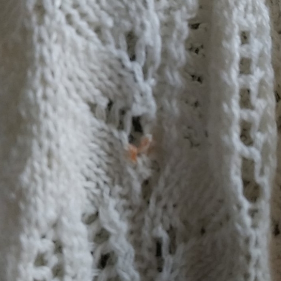 Chelsea and Theodore cowl neck Sweater size large - Picture 6 of 7